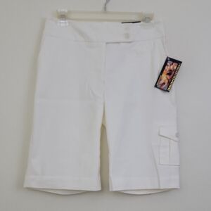 NWT Dahlia Collection White Walking Shorts Womens 6